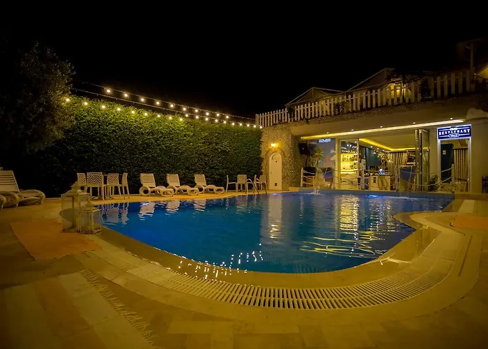 Valz מלון Velipojë